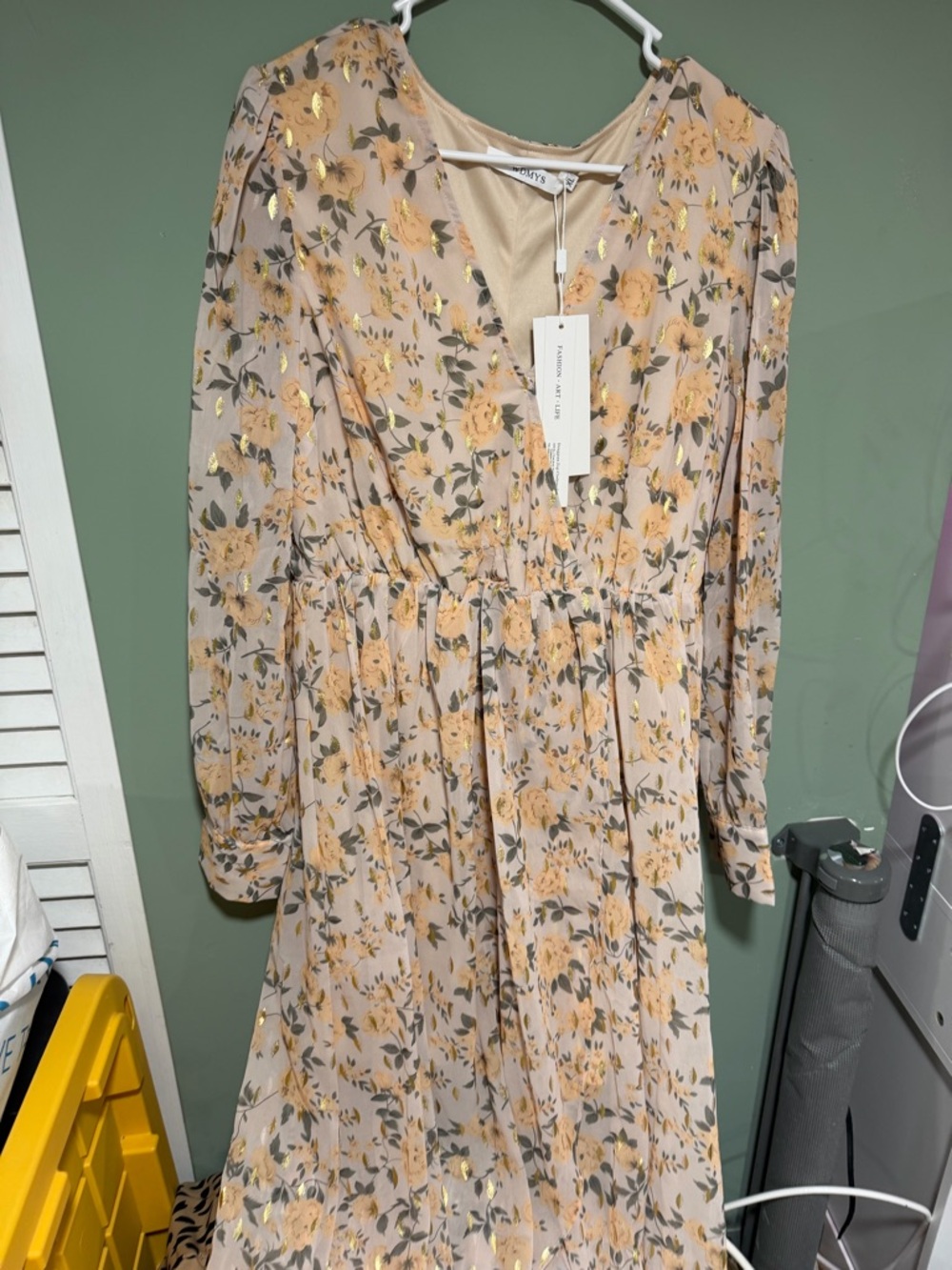 Floral V-Neck Long Sleeve Midi Dress in Peach Floral